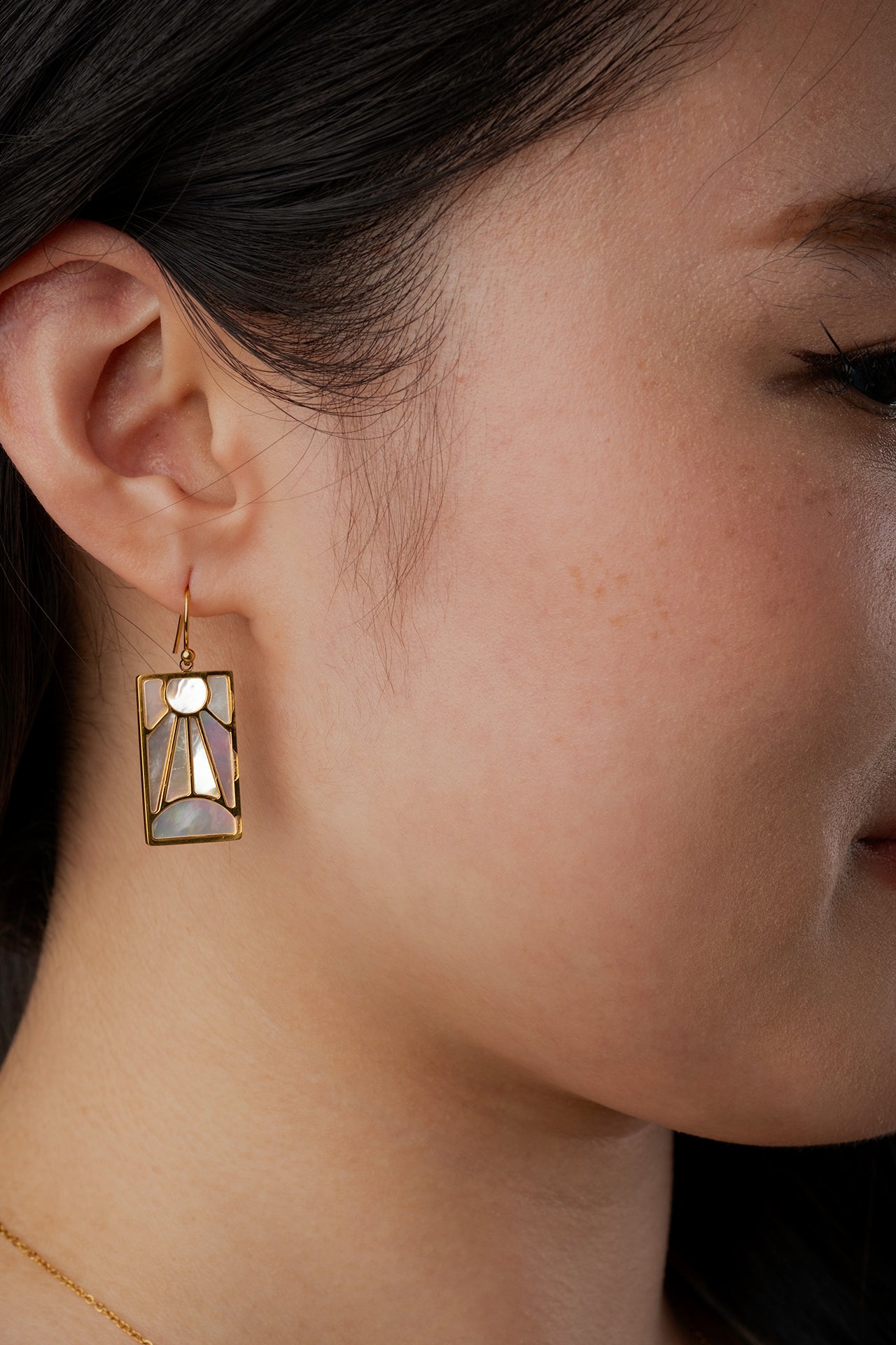 Tanjiro's Necklace & Earring Set - Pearl Hanafuda