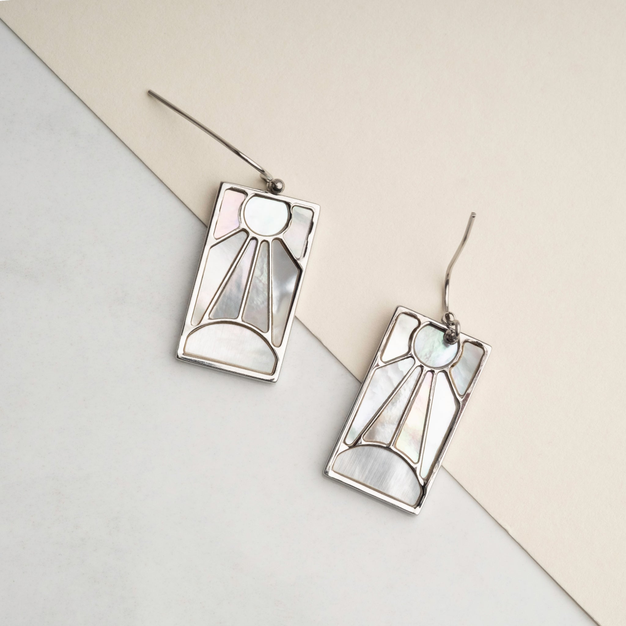 Tanjiro's Necklace & Earring Set - Pearl Hanafuda