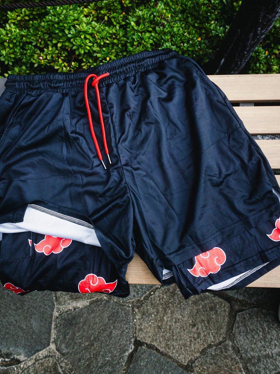 CLOUDS PERFORMANCE SHORTS